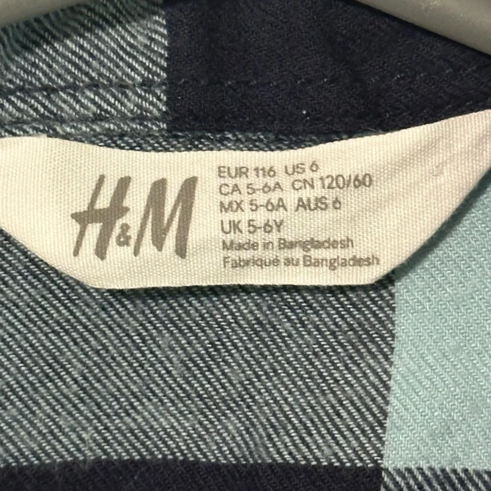 H & M Kids - Boys Flannel Long Sleeve Shirt Size 6